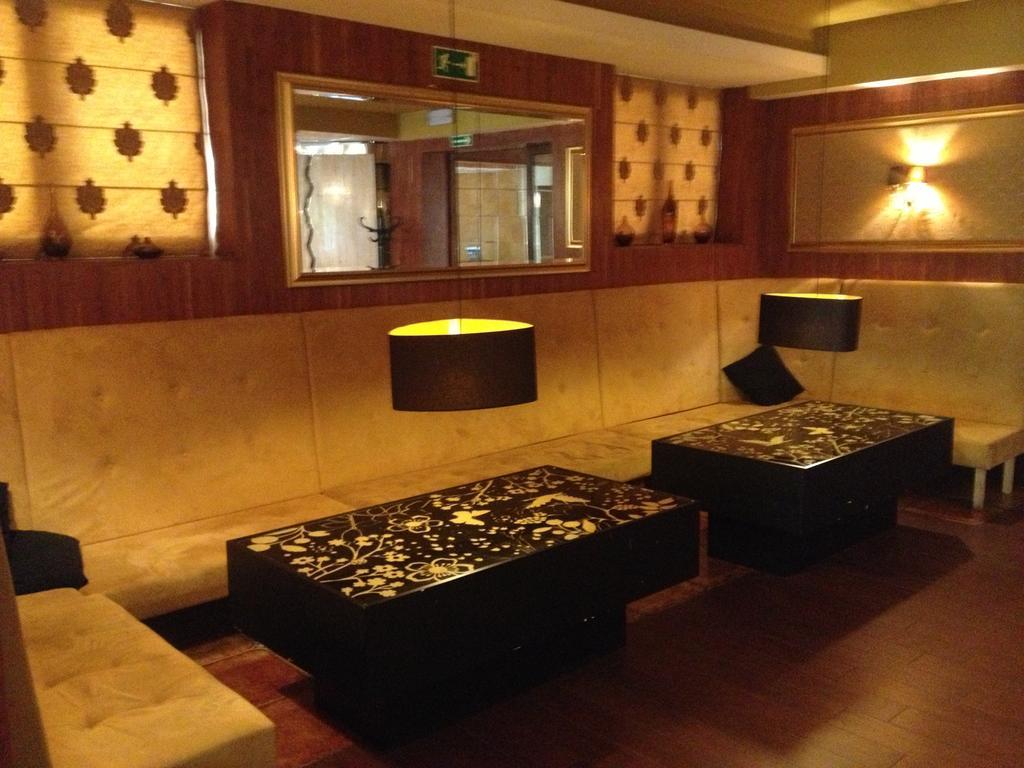Hotel Tenishouse Маркі Екстер'єр фото