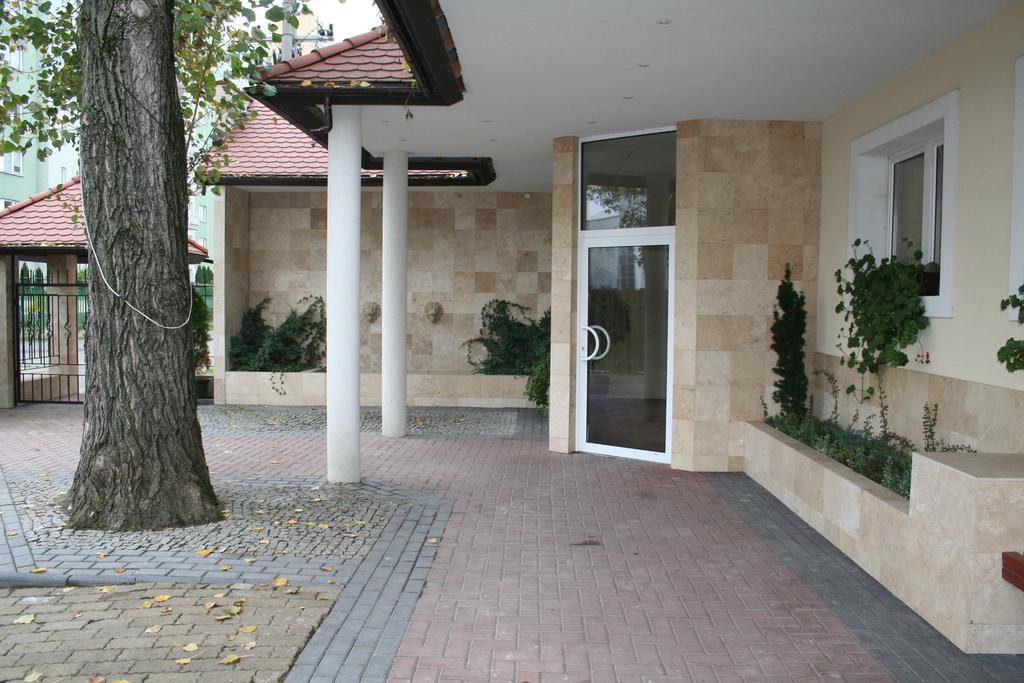 Hotel Tenishouse Маркі Екстер'єр фото