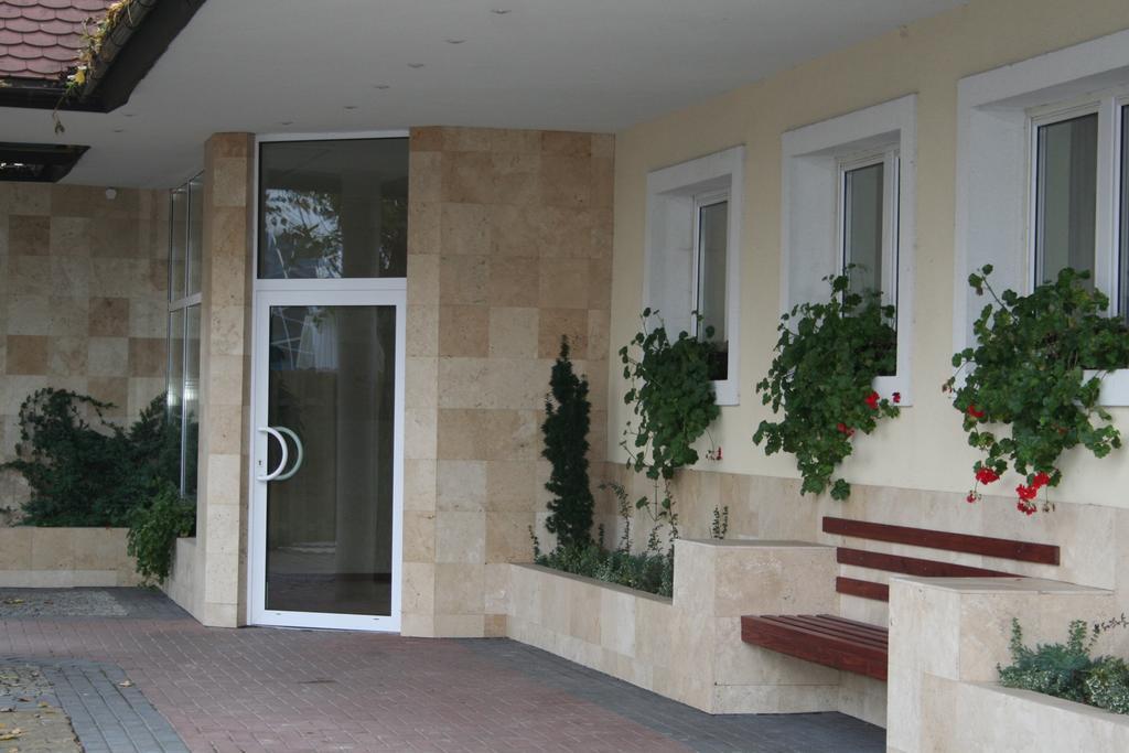 Hotel Tenishouse Маркі Екстер'єр фото