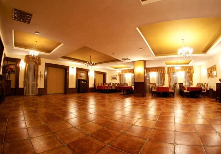 Hotel Tenishouse Маркі Екстер'єр фото