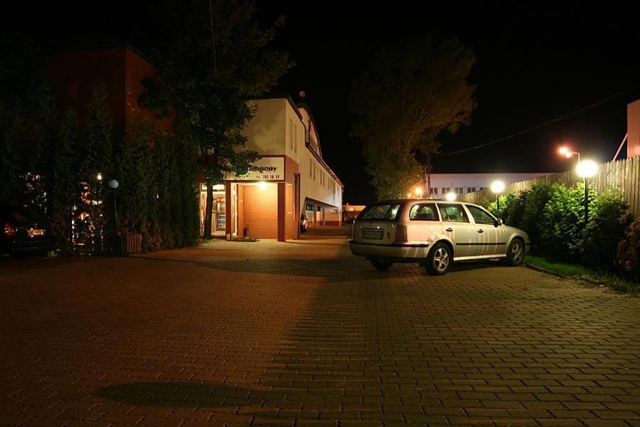 Hotel Tenishouse Маркі Екстер'єр фото